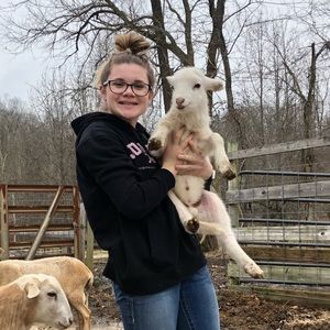 Meet your Posher, Hailey